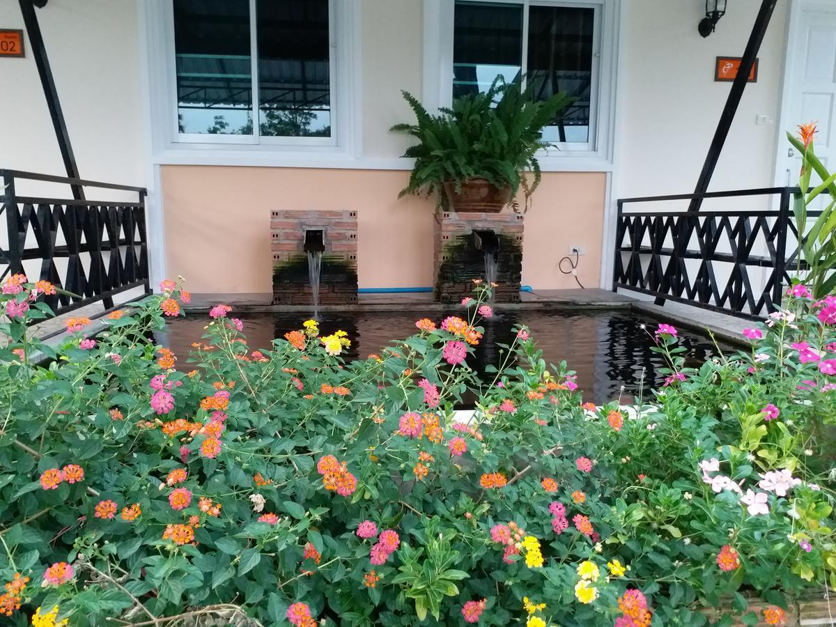 Fancy Carp Resort Cha-Am Dış mekan fotoğraf